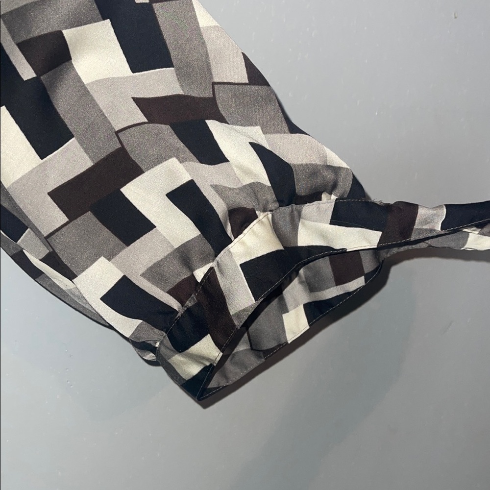 Geometric Patterned blouse - Picture 4 of 5